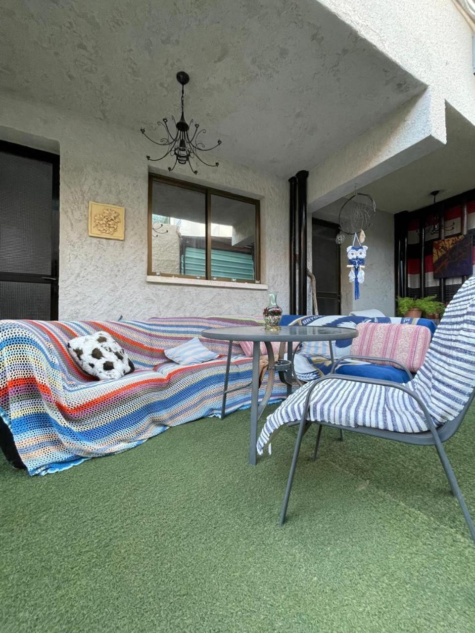 Premium Hostel Marina Paphos Exterior photo